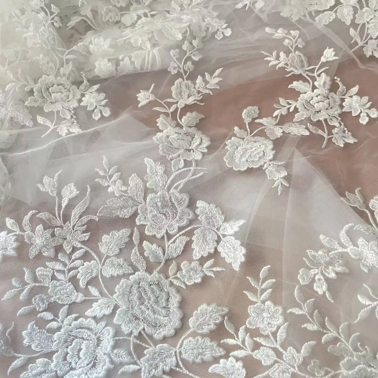 French Embroidered Lace Fabric - Dry Herb Vaping Accessories recensie en prijs