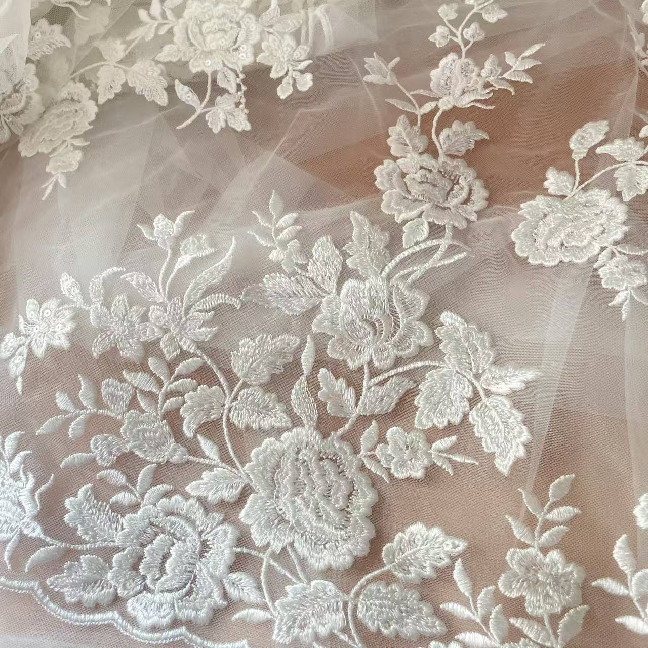 French Embroidered Lace Fabric - Dry Herb Vaping Accessories recensie en prijs